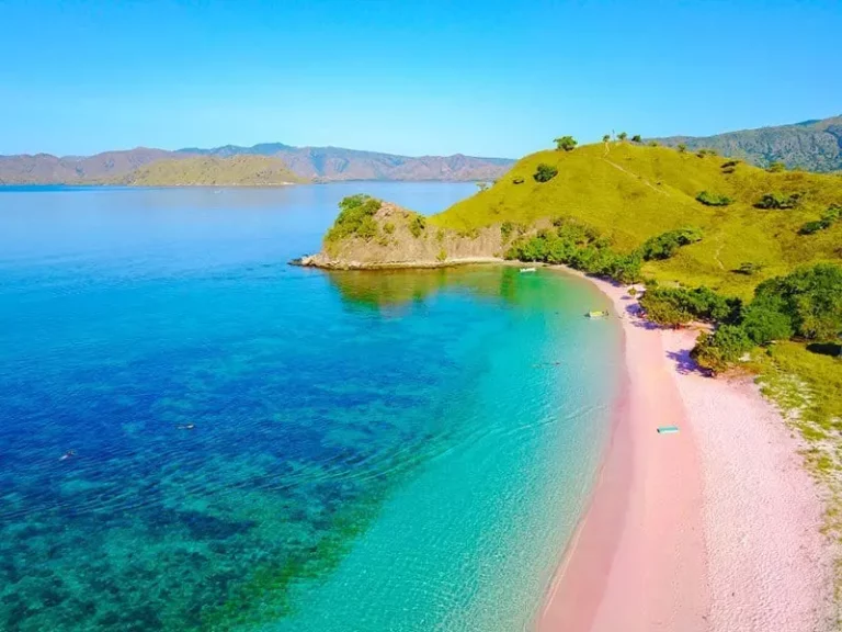 Pink Beach, Indonesia